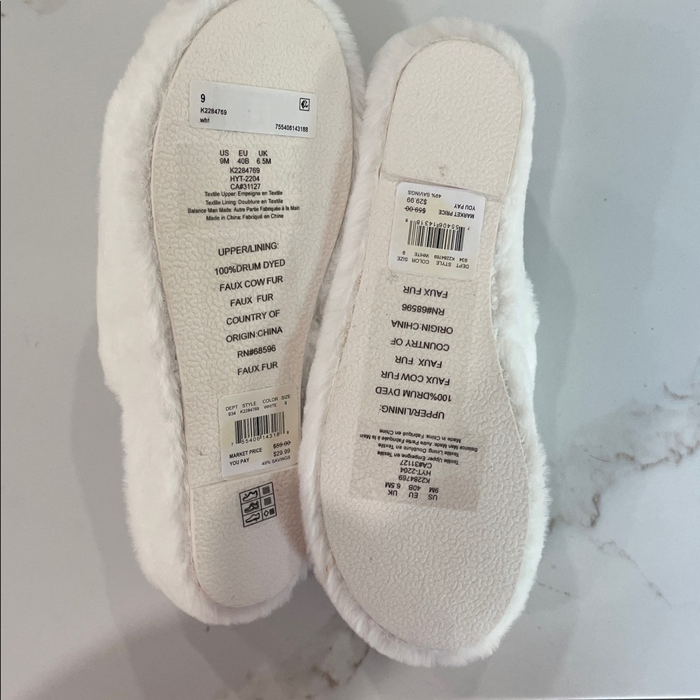 DKNY slippers - Picture 8 of 10